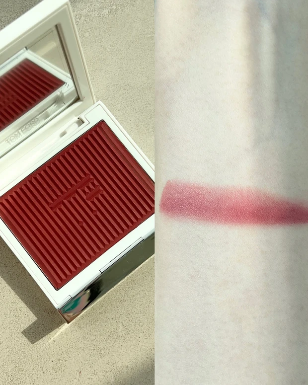 トム フォード ビューティのホリデーをスウォッチ！ 朝用美容液も初