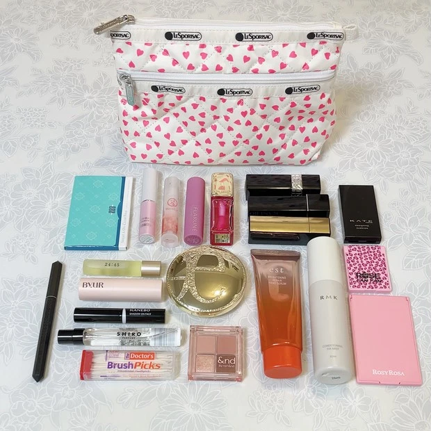 30代内勤OLのポーチ