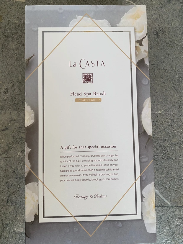 「ヘアブラシ」を手入れをする「ブラシ」がついている「ヘッドスパブラシ」は素晴らしい。＝母の日の贈り物に決定_1_1