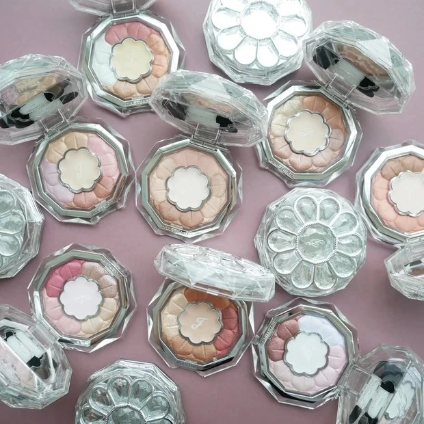 ジルスチュアート 春新色速報 新作アイパレット「ブルームクチュール アイズ」新色&限定色 スウォッチ