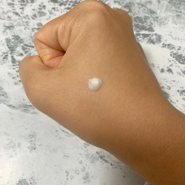 【キャンメイク新作】アイクリームとアイシャドウ下地の2つの役割★ 限定のアイクリームプライマー01_4