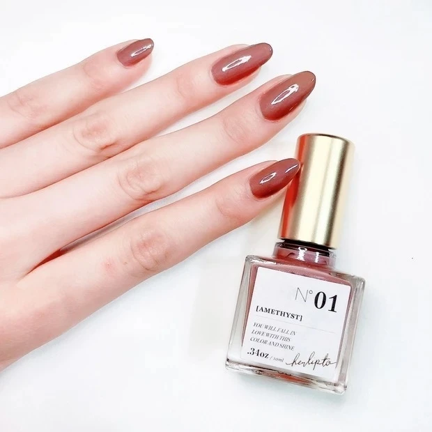 Her lip to ネイルポリッシュのレビュー_N°1 Amethyst_2