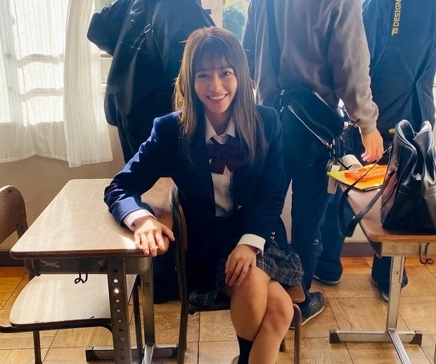 山本舞香さんが主演する2022年新春ドラマスペシャル『デキないふたり』の放送が決定しました！