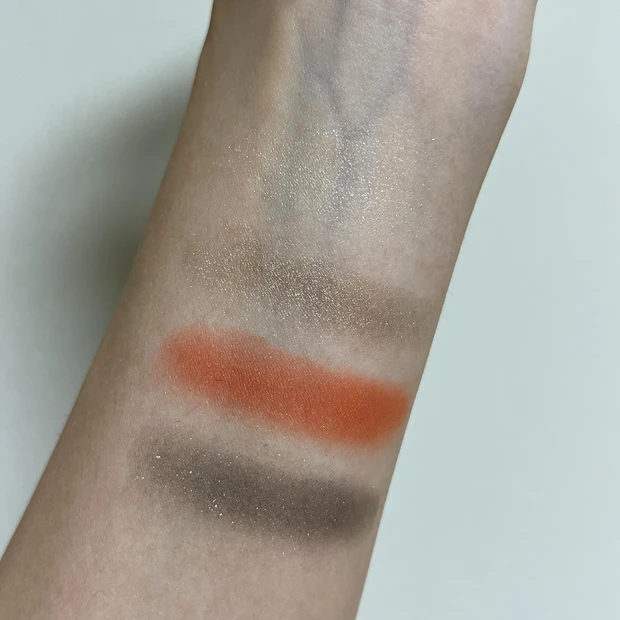 今年もこのシーズンがやってきた♡【クリスマスコフレ2021】
SUQQU ホリデーメイクアップキットB_2_2