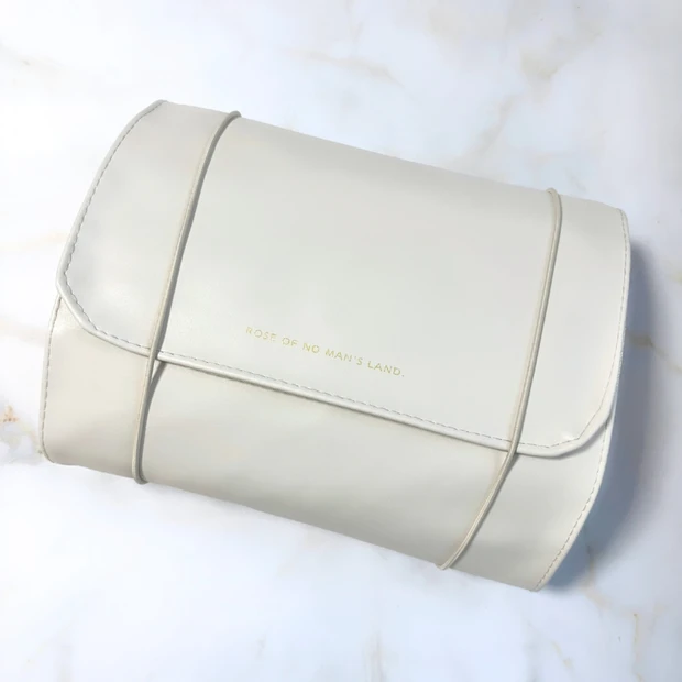 ポーチの中身　40代