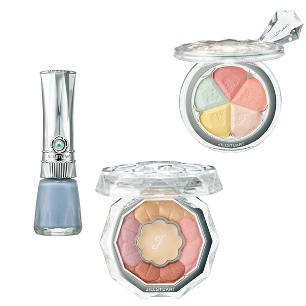 ジルスチュアートの新作アイパレットに釘づけ！ 色もデザインも花びらのよう…