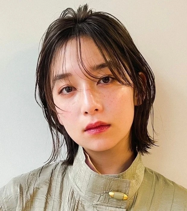 【若く見える髪型・ヘアスタイル】ボブ9選_髪のボリュームアップで若見え! 大人のレイヤーボブヘア