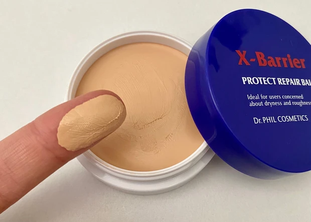 日中の肌をキレイにみせるカラータイプ