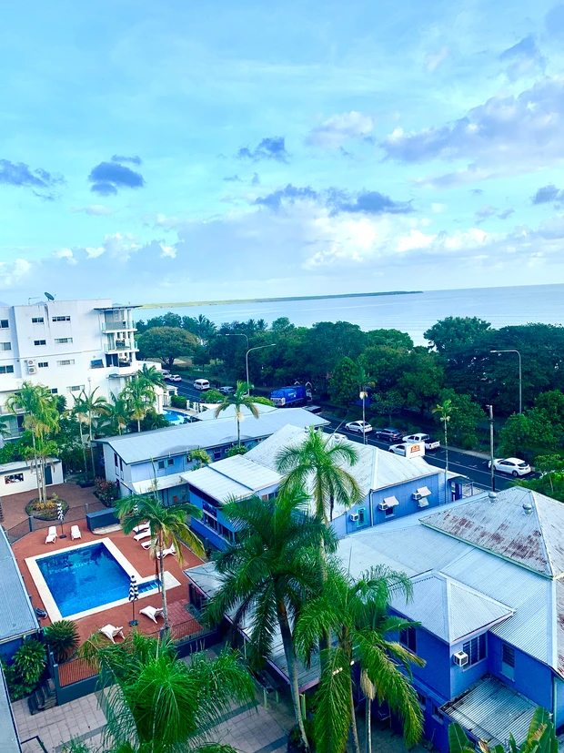 《自己紹介》マキアインフルエンサー1年目の”むっち”です!宮崎が生んだ生粋のスキンケアオタク!成分を紐解いたスキンケア紹介を発信していきます!_1_1