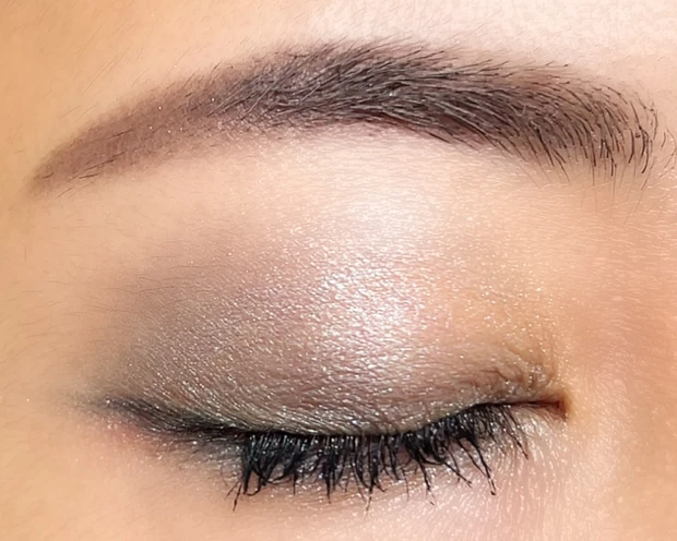 SUQQU　スック　ホリデーコレクション　クリスマスコフレ　デパコス　シグニチャーカラーアイズ　俄雪