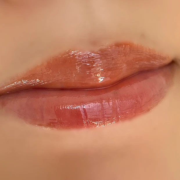 フジコ ニュアンスラップティント 01 珊瑚ピンク 仕上がり