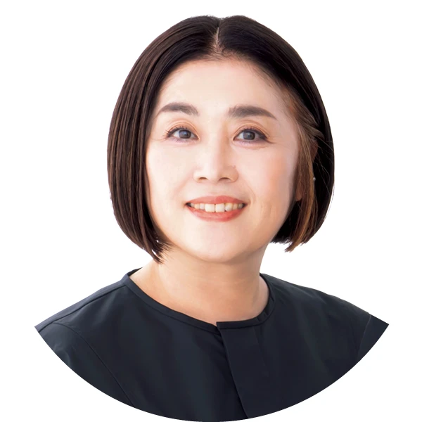 靏田由香さん