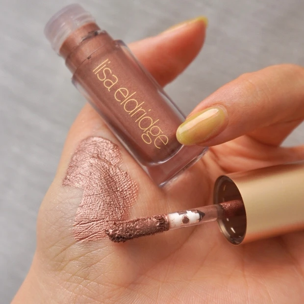 anjelica liquidlurexeyeshadow リサエルドリッジ 海外コスメ おすすめ イギリス リップ コスメ リサリップ eyeshadow lisaeldridge