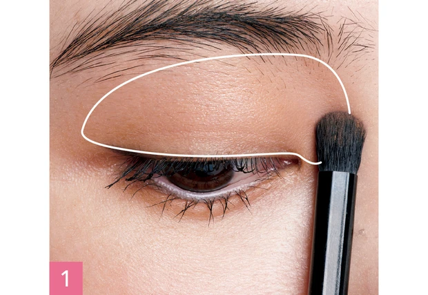 アイメイク 奥二重 長井かおり 骨格を引き立てる