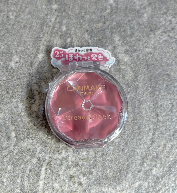キャンメイク　クリームチーク　新作　新色　25 さくらんぼホイップ　イエベ　ブルベ　どこで　先行販売　プチプラ