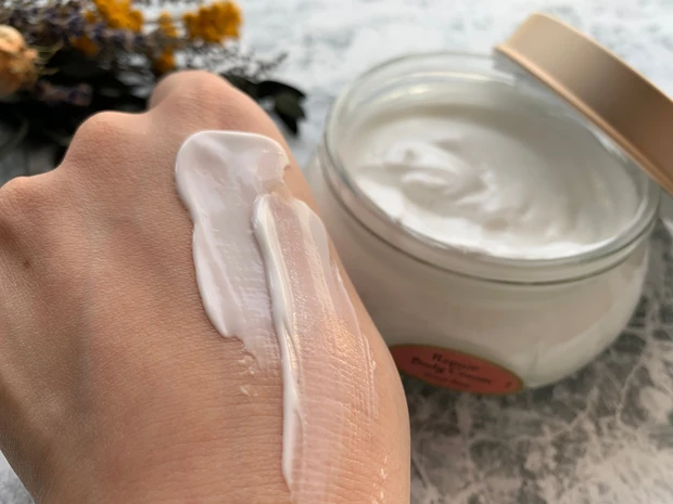 SABON新作★うっとり贅沢ボディクリームでおうち時間を楽しむホリデーを過ごそう☆*:.｡. .｡_4