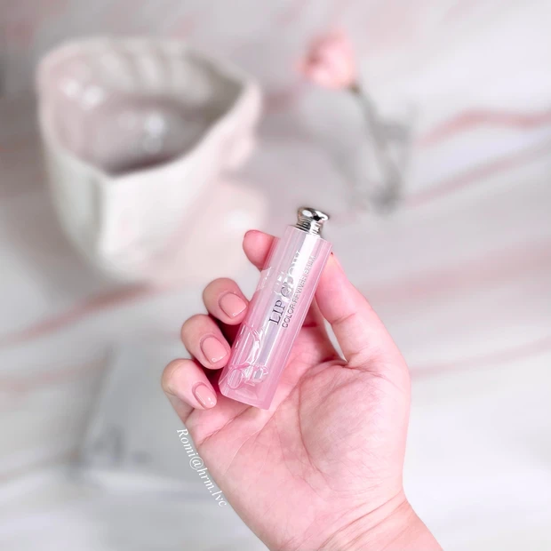  ディオール アディクト リップ グロウ