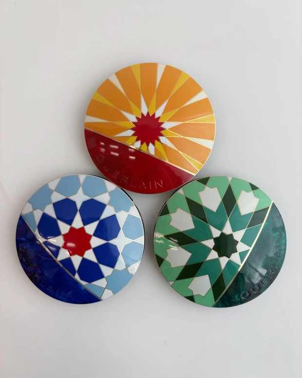 ゲラン テラコッタ ライト ゴールデン デューン 限定パッケージ