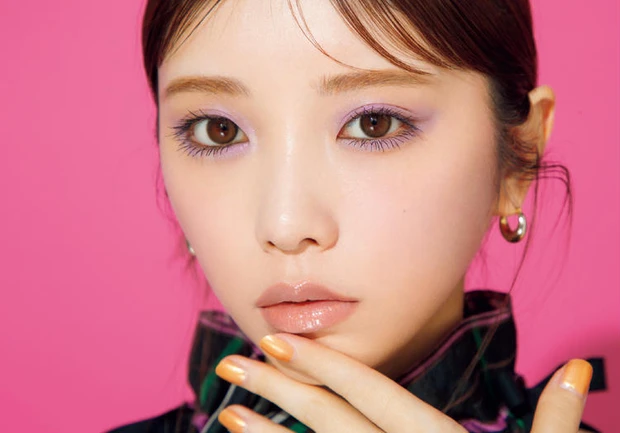 【6位】夏の夜遊びには「小悪魔パープルアイ」で新しい自分に。与田祐希さんが挑戦!