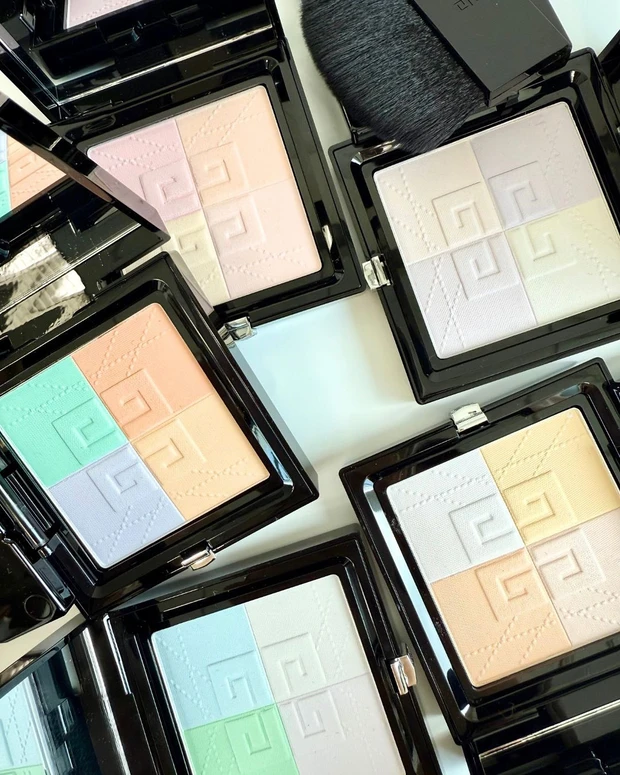 ジバンシイ プリズム・リーブル・プレストパウダー