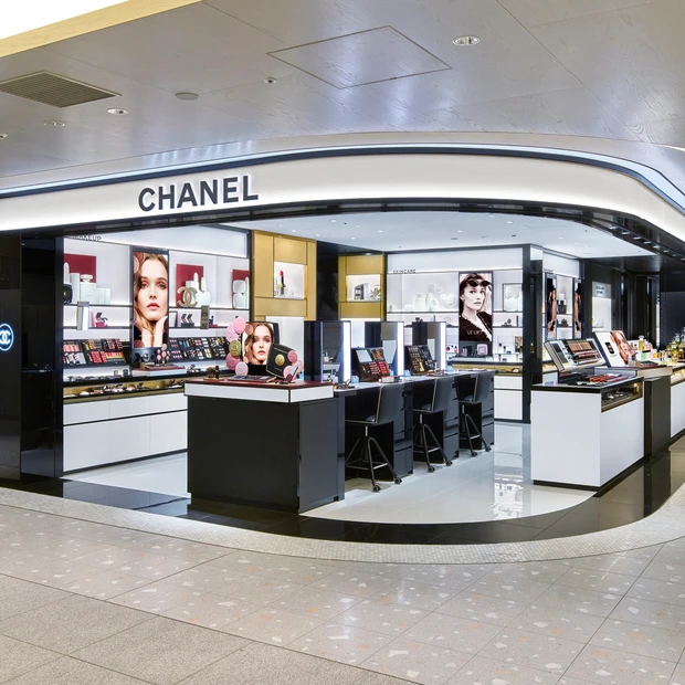【シャネル】都内最大級！ ニュウマン高輪にフレグランス＆ビューティ ブティックがオープン