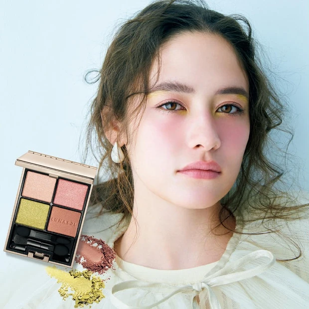 【6位】さすがの組み合わせに拍手! ルナソル「アイカラーレーション EX38」で作る春メイク