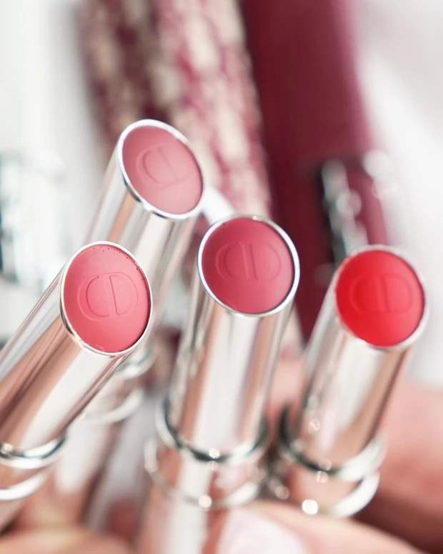 新作・数量限定】Dior アディクトリップスティックの限定色