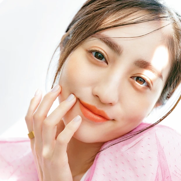 堀田 茜さんが選ぶ春リップは？ ヘルシーなオレンジティントが気になる