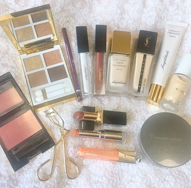 【自己紹介】はじめまして。遅咲きのコスメ好き、これからよろしくお願いします。_2