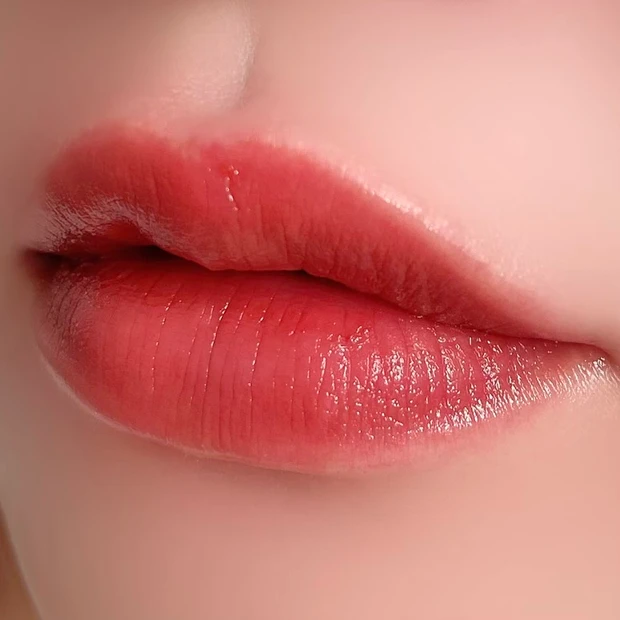 KiSS キスリップアロー 04 リスクテイカー