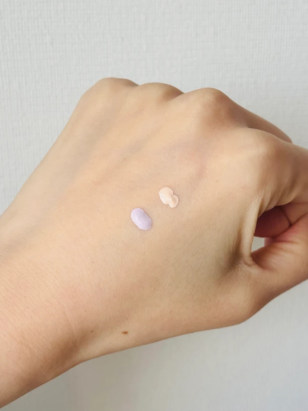 エスプリークのトリプル モイスチュア プライマー01・02