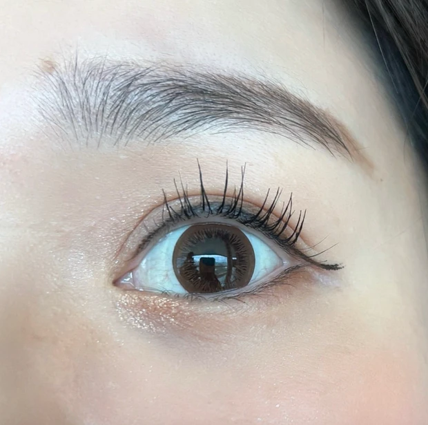 宝石の煌めき リピ続出ルナソルのアイシャドウ_3