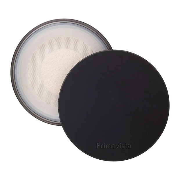 プリマヴィスタ EXマットパウダー 超オイリー肌用 ¥1980(編集部調べ)/花王