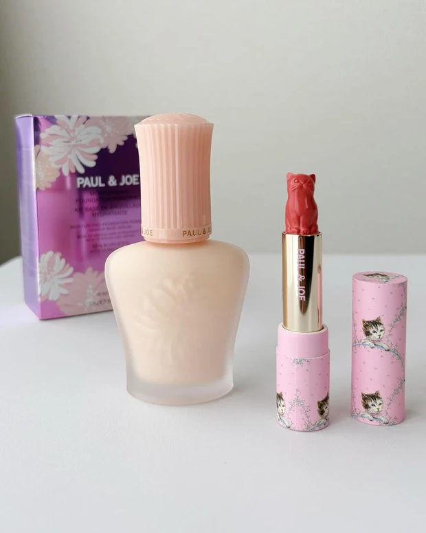 ポール & ジョー モイスチュアライジング プライマー キット