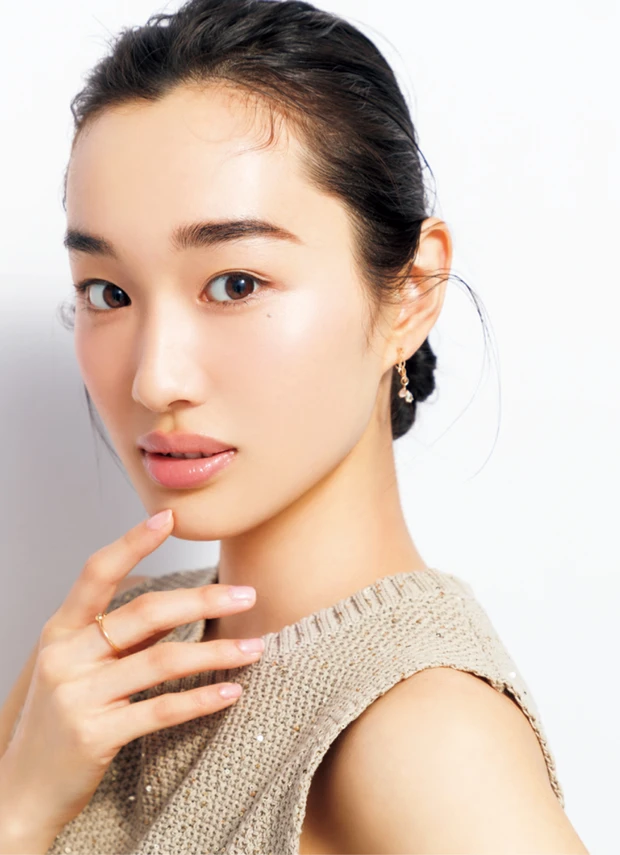 コンシーラーで作るメリハリ顔＆小顔見えテクニック PhotoGallery_4_1