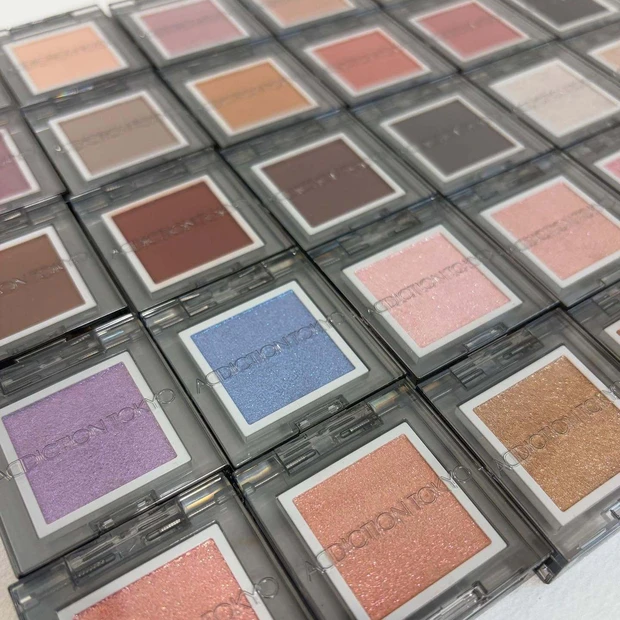 アディクションのシングルアイシャドウ60色を全色スウォッチ！ 圧巻のカラバリで組み合わせは無限大