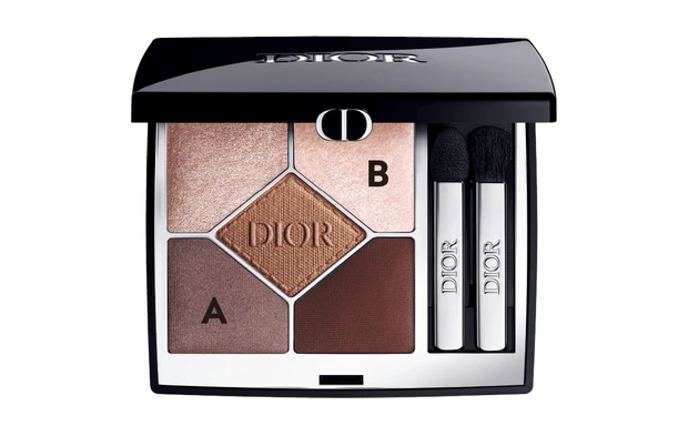 ディオールショウ サンク クルール 669　左下がA　右上がB