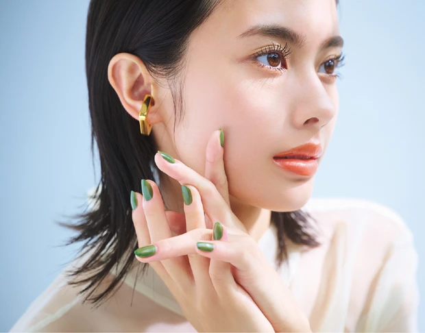 目力アップは「束感まつ毛」一択！ メイベリン スカイハイで吸引力のある眼差しに