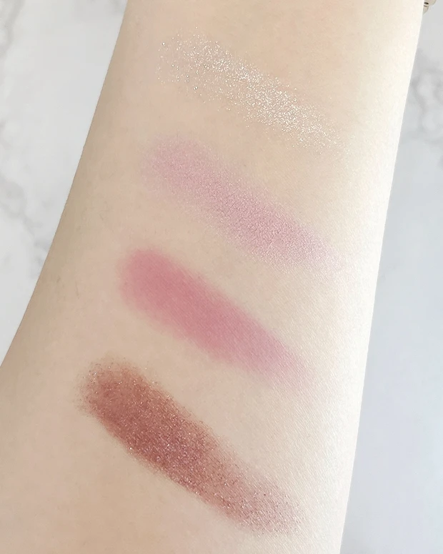 シグニチャーカラーアイズ 149 スウォッチ