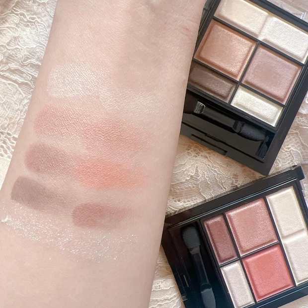 今年も推す！リンメルのソフトマットアイシャドウ_4