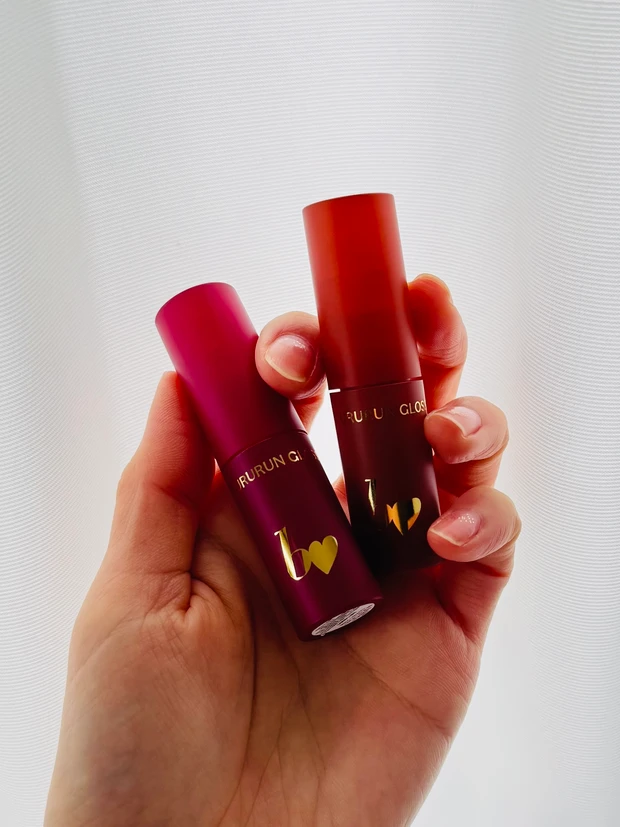 b idolのちゅるるんグロス