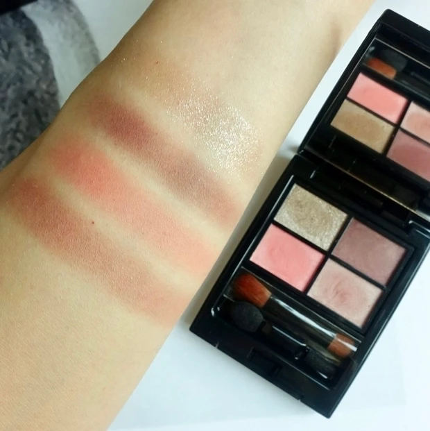 ETVOS ミネラルクラッシィシャドー コットンピーチ　石けんオフコスメ　エトヴォス　新作コスメ2021