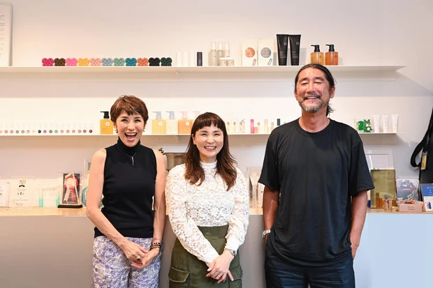 uka CEO 渡邉弘幸 BEAUDOUBLE 代表理事 佐東亜耶 集英社 yoi 高井佳子 編集長