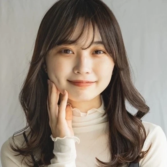 【最新ヘアカタログ】ロングヘア