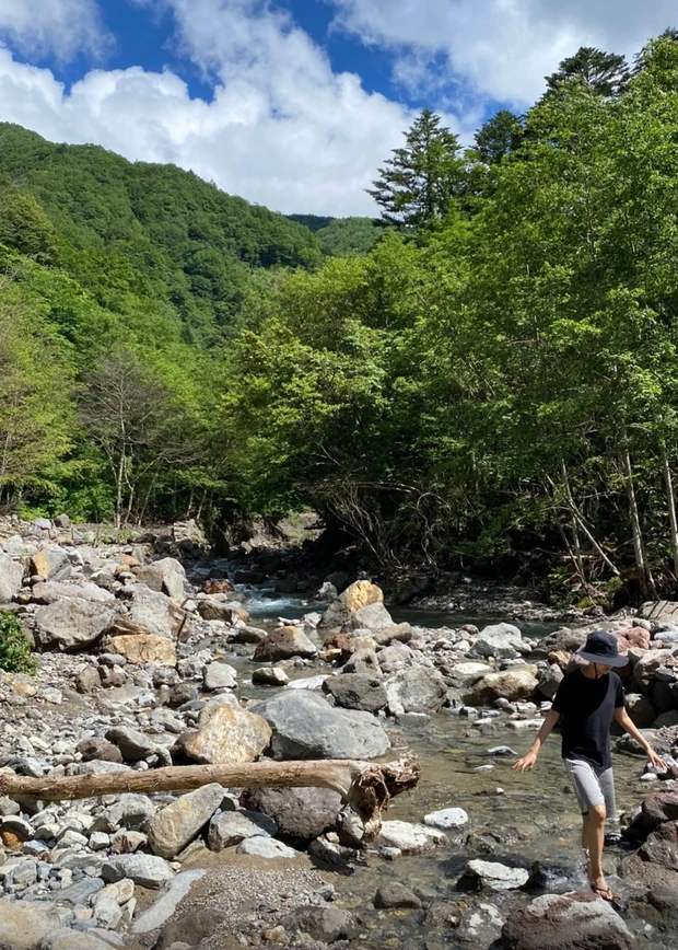 【自己紹介】マキアインフルエンサー1年目の「あち」です！ これからアラサーのリアルな肌管理やメイク、韓国美容について発信していきます♡_3_2