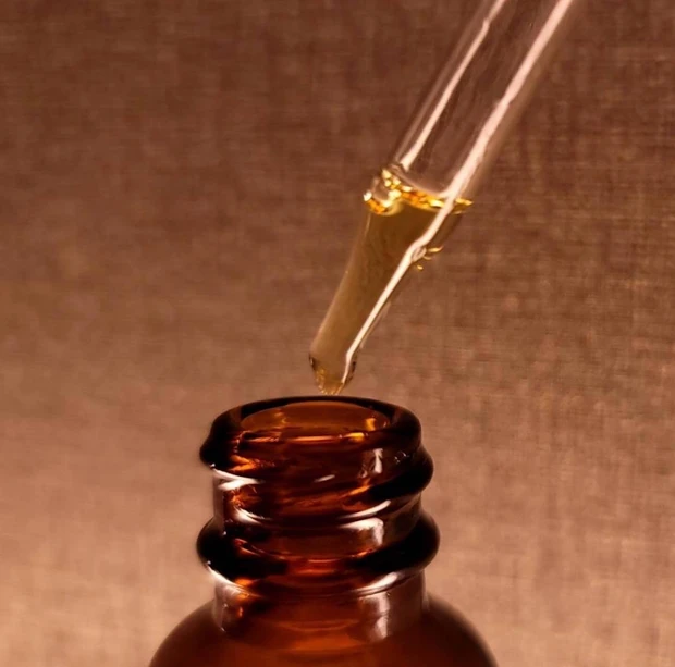 自律神経を整える、THENNのパーソナルアロマオイル【マキアエディターズの「オッス！推しコス」】_2