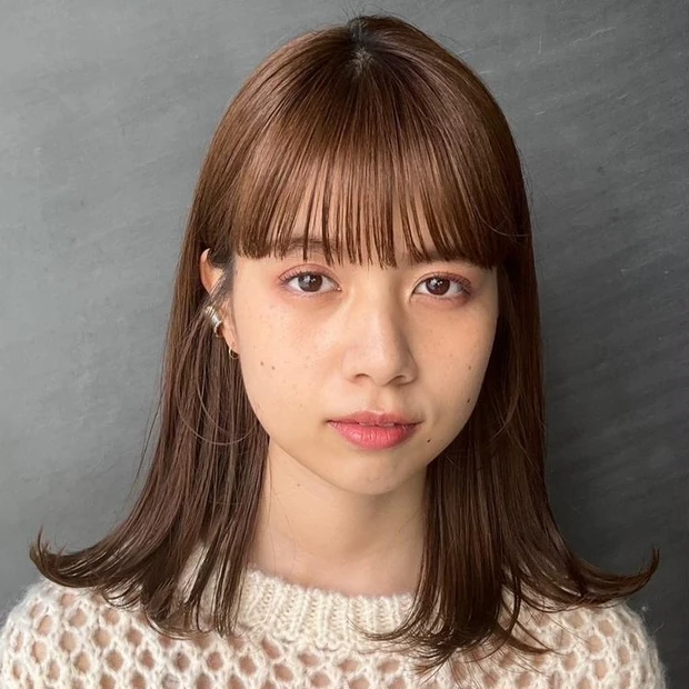 ミディアム ヘア 髪型 ヘアスタイル 大人 前髪あり