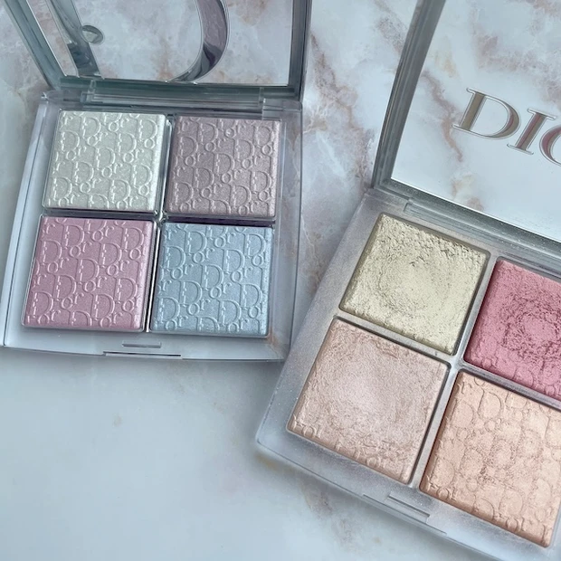 Dior ハイライトパウダー 4色セット あなたはどっち派？Dior・wakemakeのハイライトを徹底比較