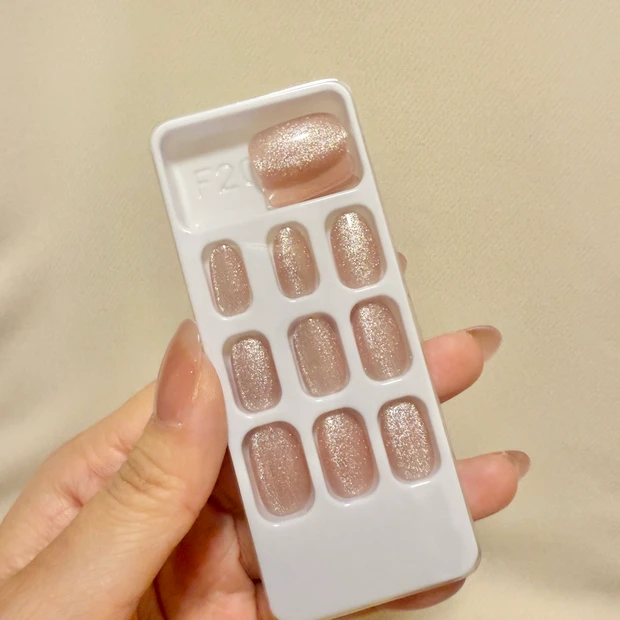 【プチプラ】ダイソーのネイルチップが可愛すぎた！！_2