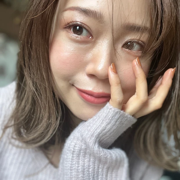 中国コスメ INTOU INTOYOU スーパーマットリップ＆チークマッド マルチコスメ 泥テクスチャー バズりコスメ　EM11 アーティストモーヴ